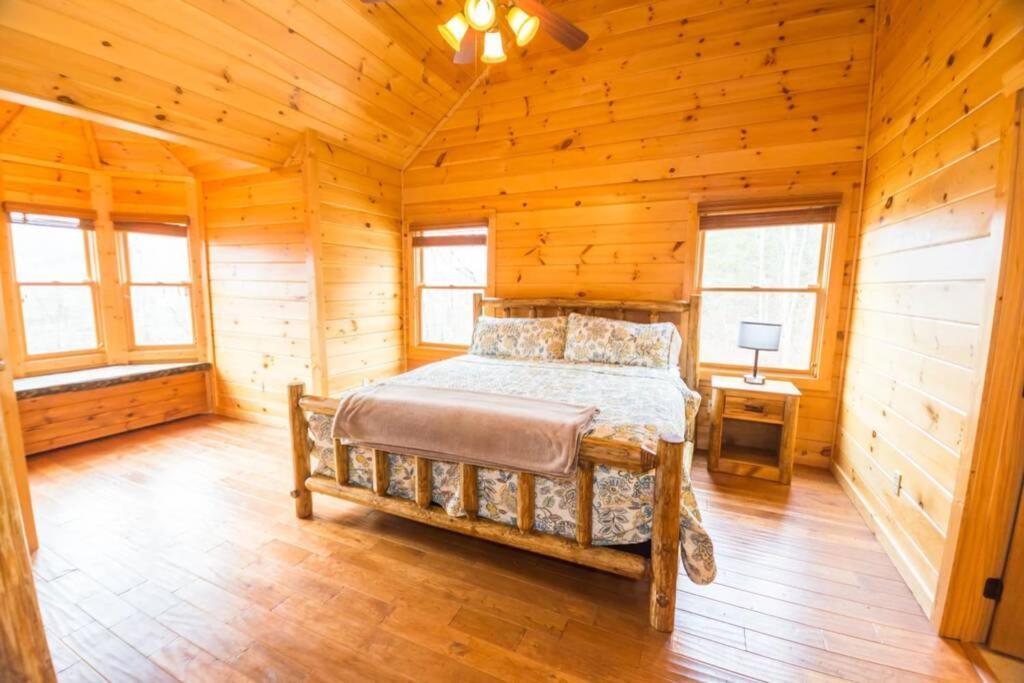 Christmas Lodge-Secluded Near Downtown Blue Ridge Exterior foto
