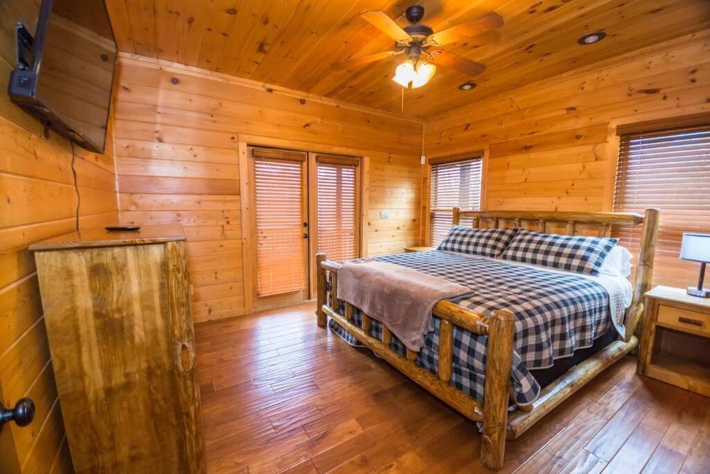 Christmas Lodge-Secluded Near Downtown Blue Ridge Exterior foto