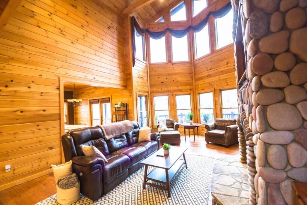 Christmas Lodge-Secluded Near Downtown Blue Ridge Exterior foto